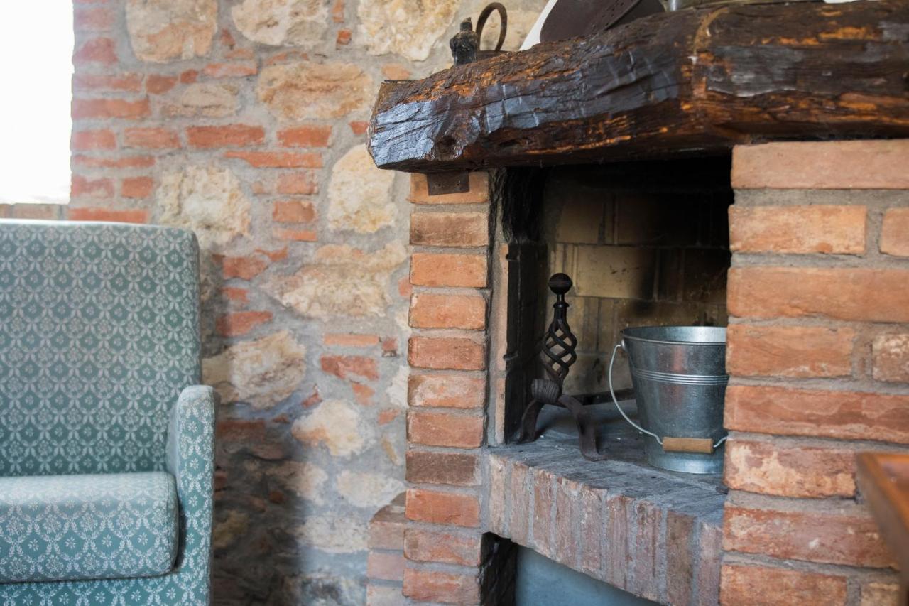 Agriturismo Pometti - Fattoria La Selva Trequanda Ngoại thất bức ảnh